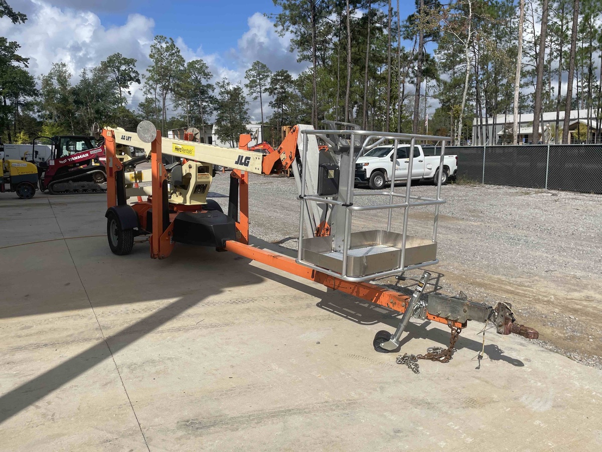 2018 JLG T500J-4
