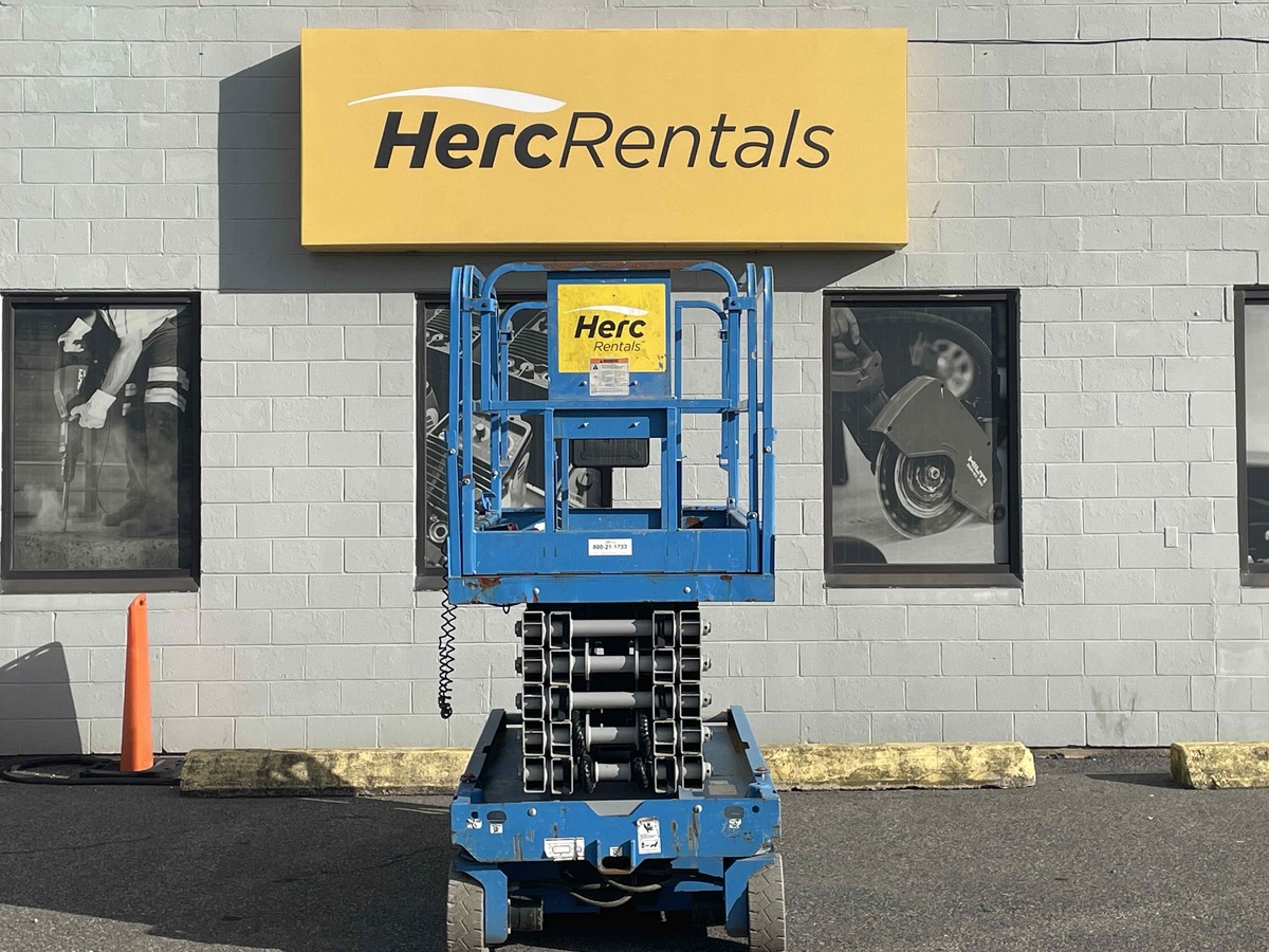 2018 Genie GS-4047-4