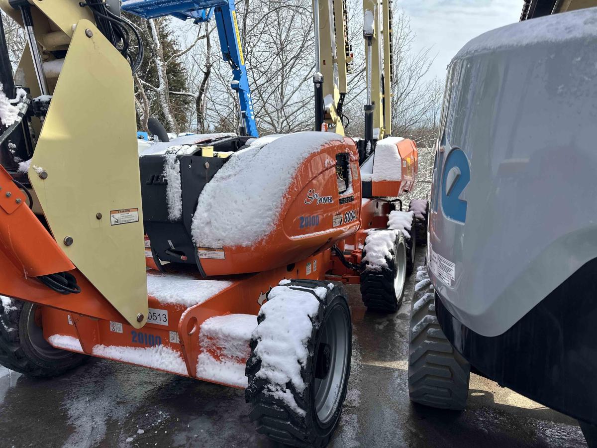 2014 JLG 600AJ