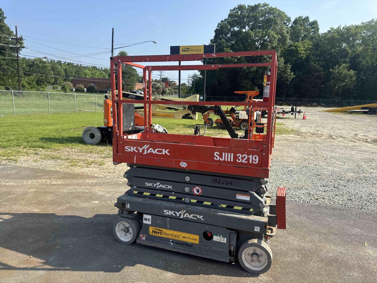 2017 Skyjack SJ3219-1