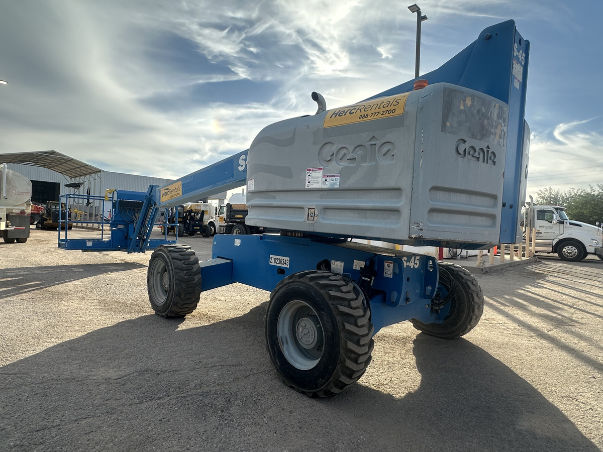2018 Genie S-45-3
