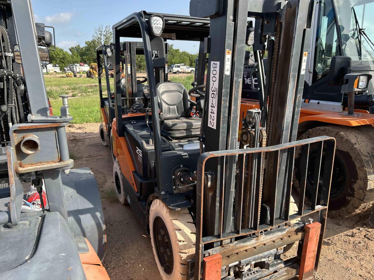 2022 Doosan G25E-2