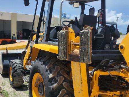 2022 JCB 3CX-5