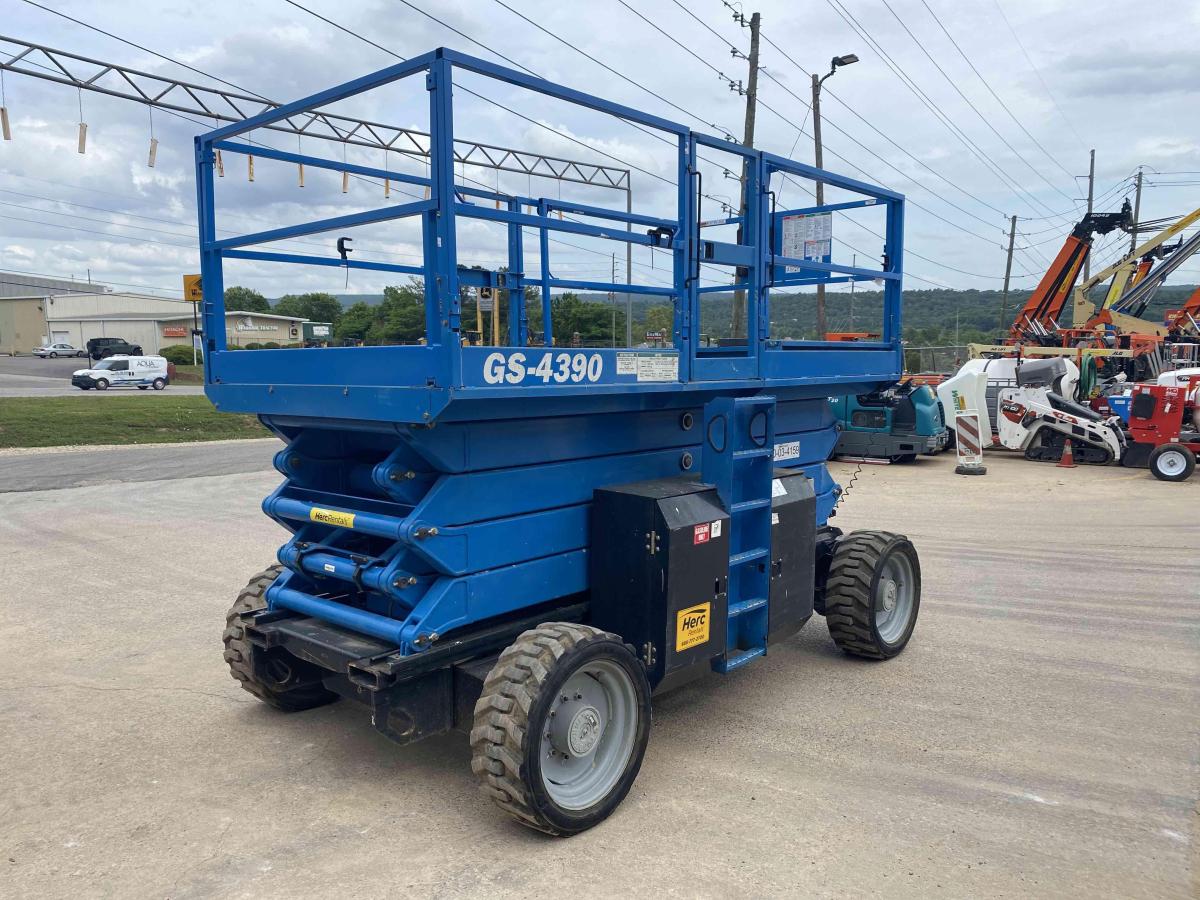 2014 Genie GS-4390 RT