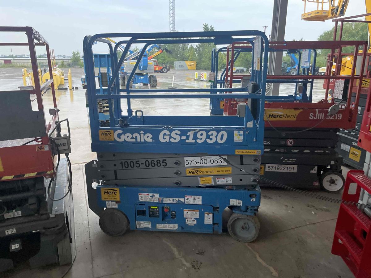 2018 Genie GS-1930-2