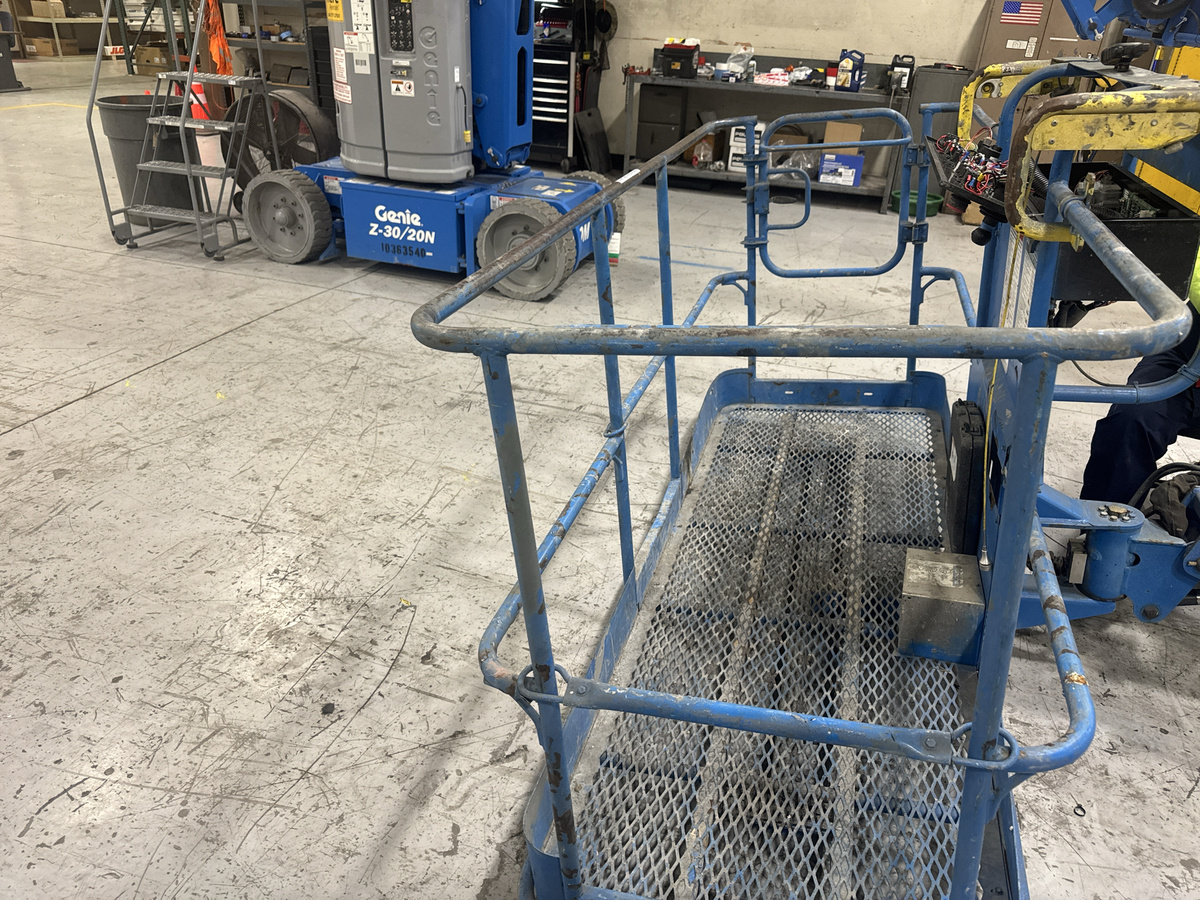 2017 Genie S-40-5