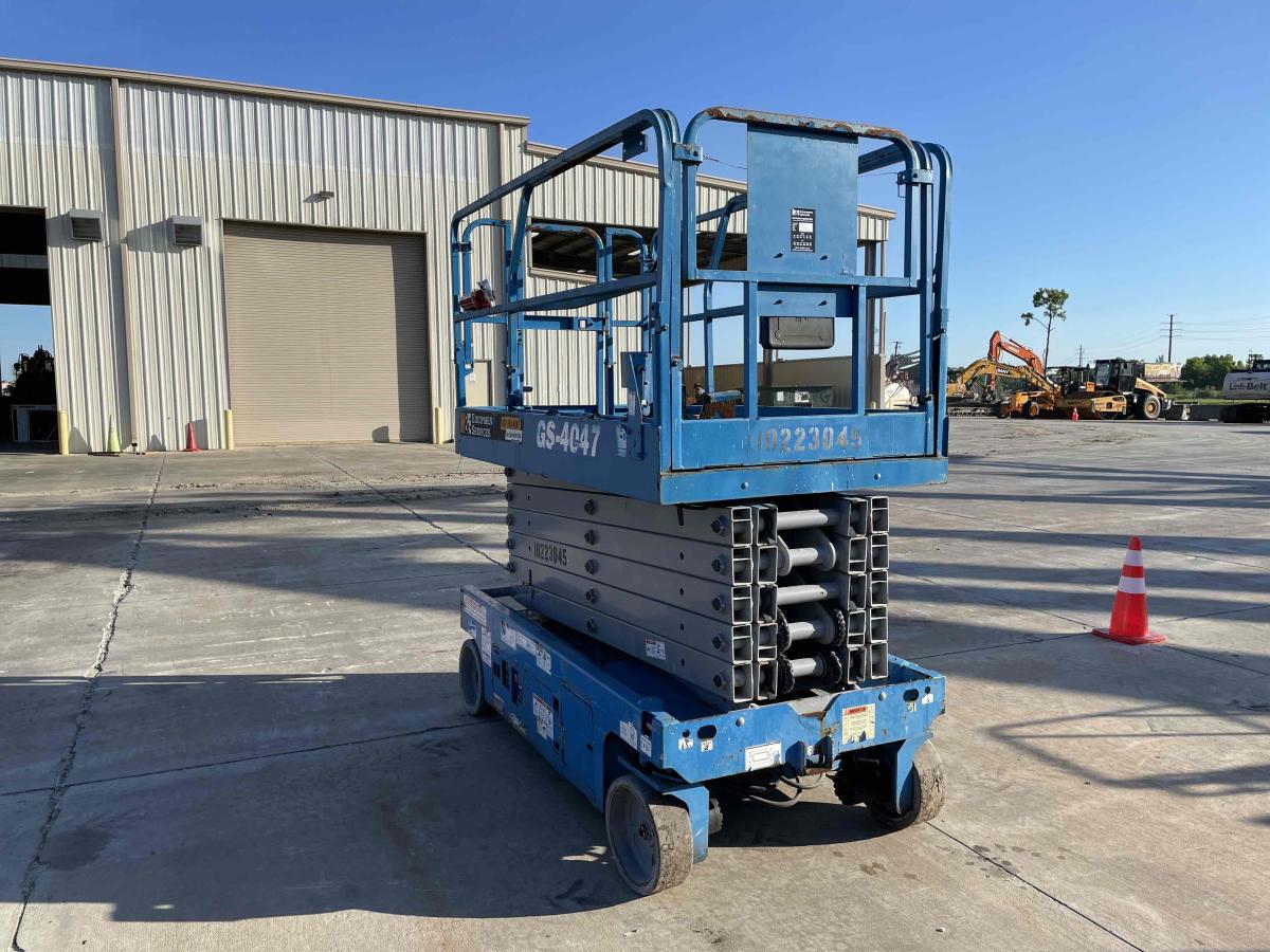 2017 Genie GS-4047-4