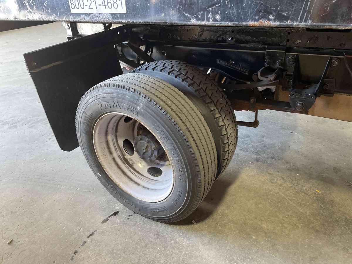 2018 Ford F550-7