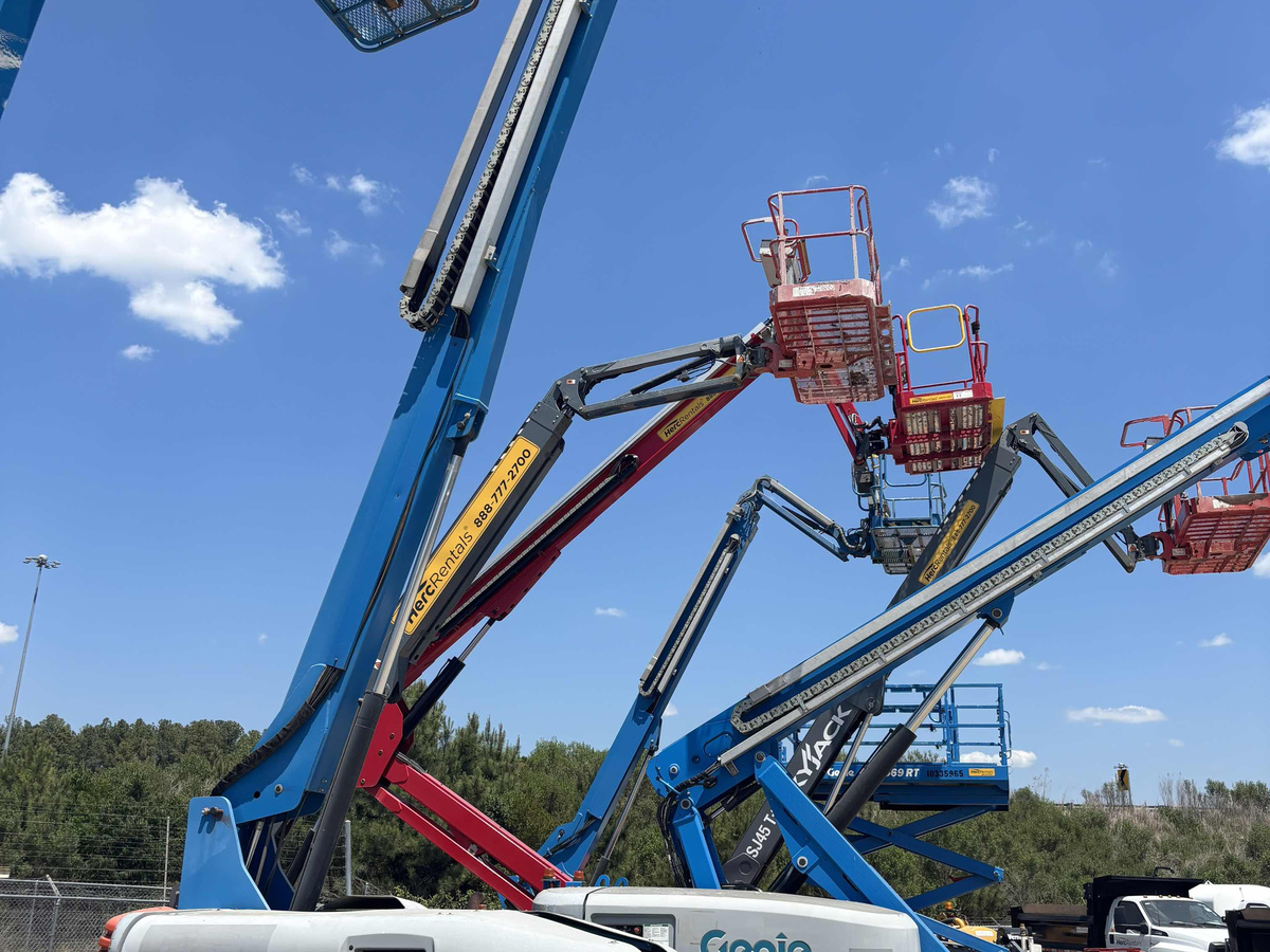 2018 Genie S-40-6