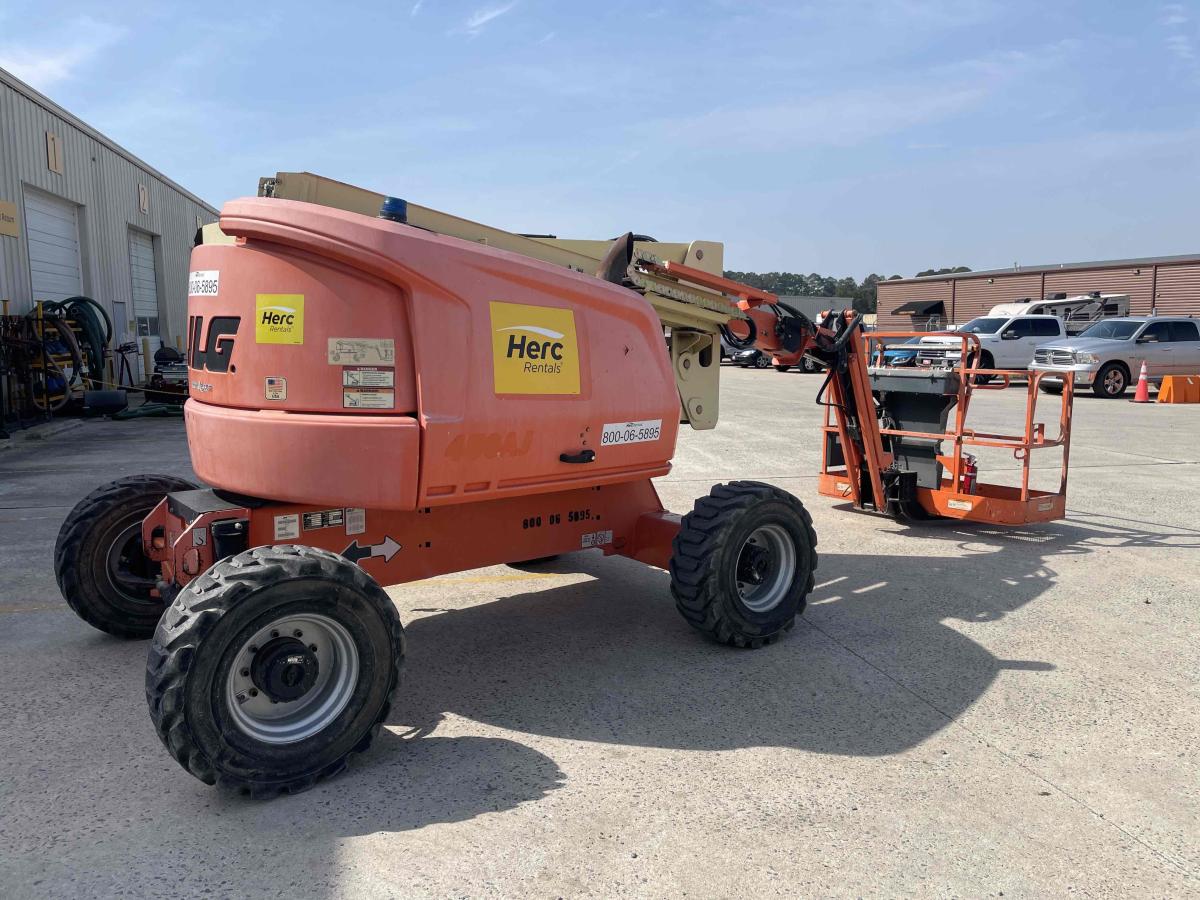 2015 JLG 450AJ