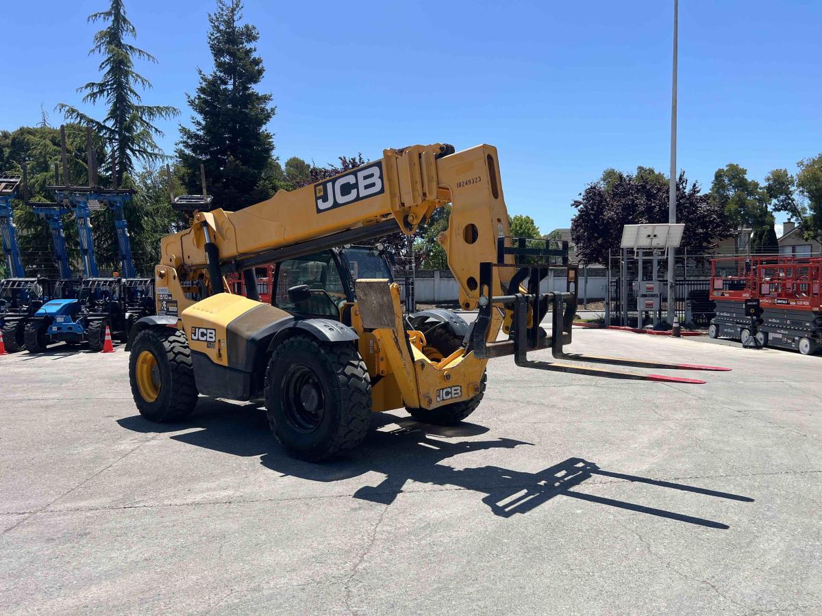 2018 JCB 510-56