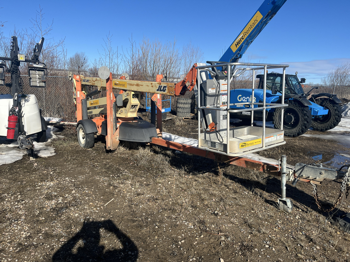 2018 JLG T500J-4