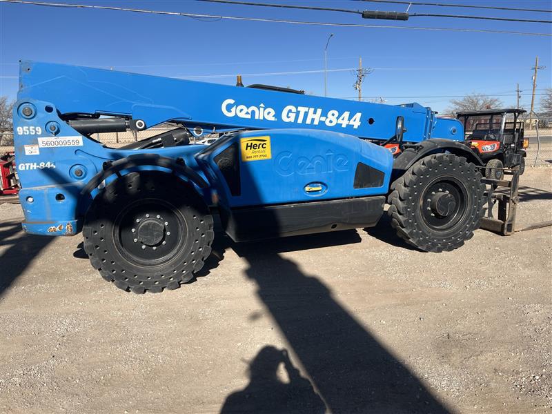 2019 Genie GTH-1056