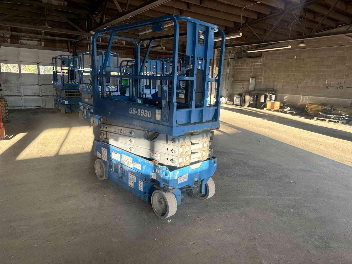 2018 Genie GS-1930