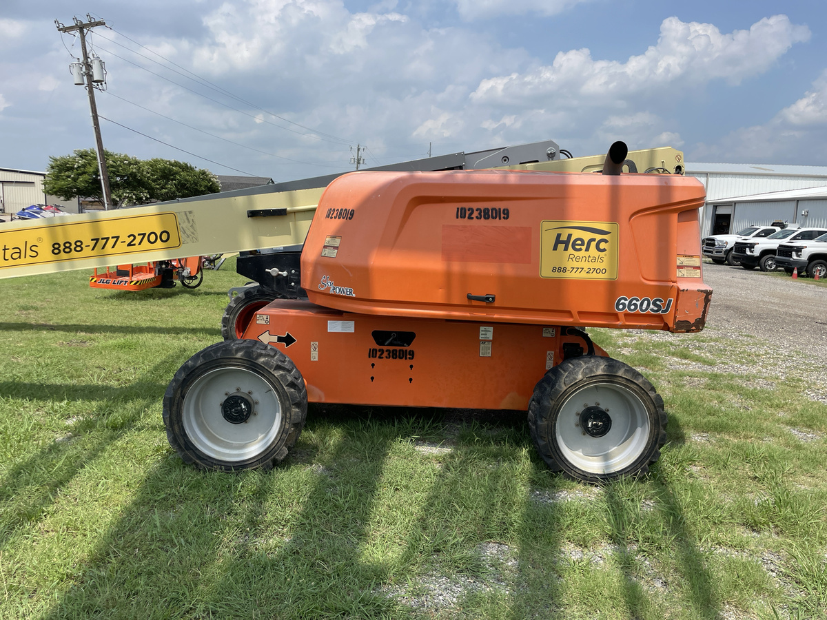 2018 JLG 660SJ-5