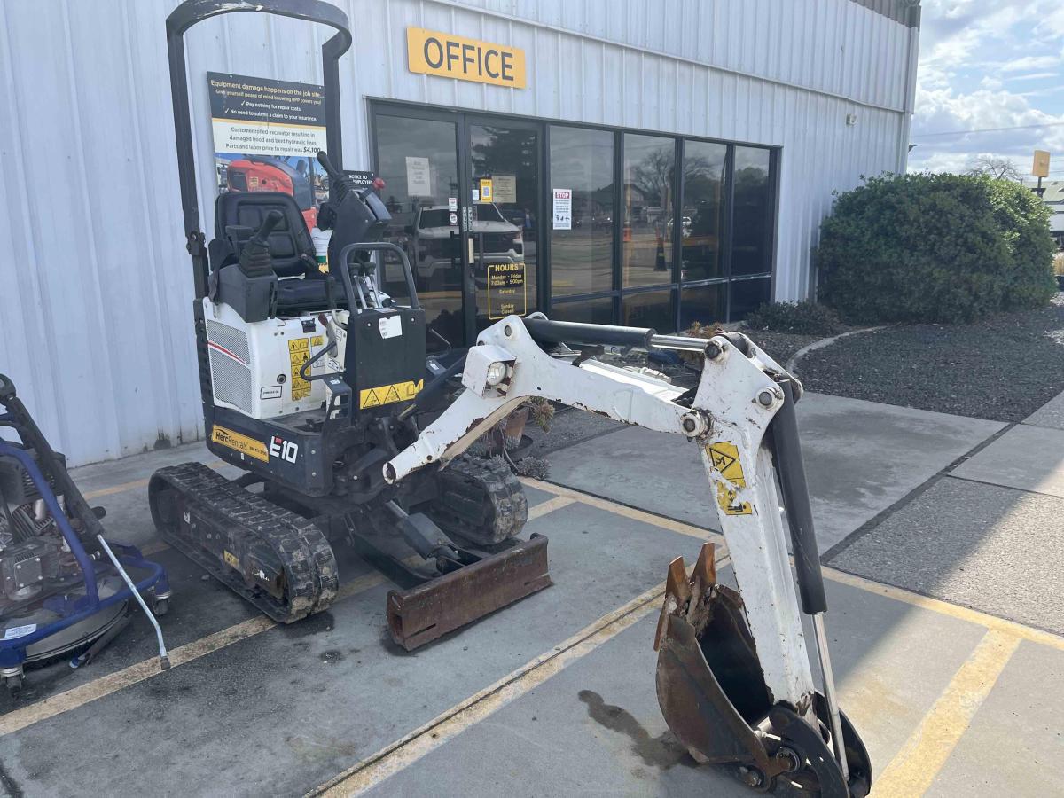 2018 Bobcat E10-2