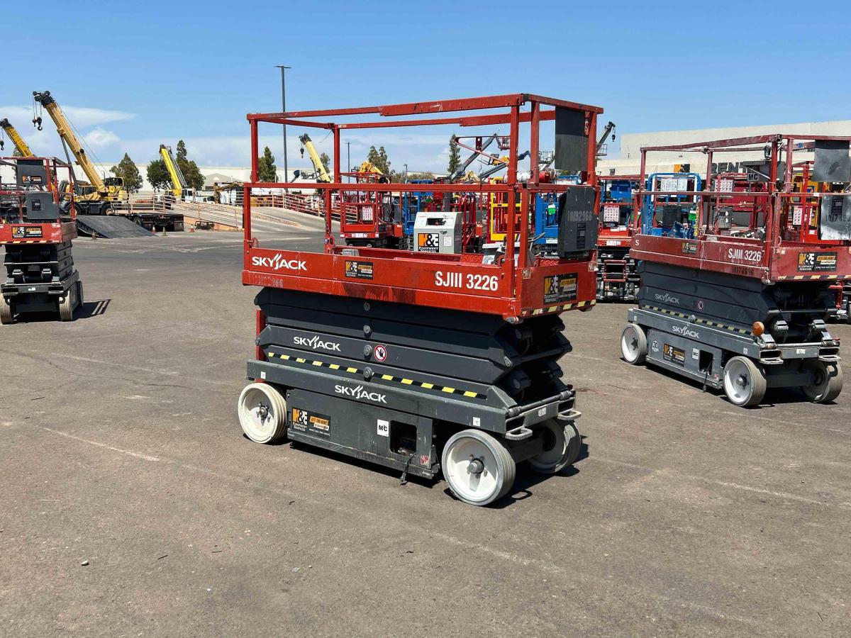 2016 Skyjack SJ3226