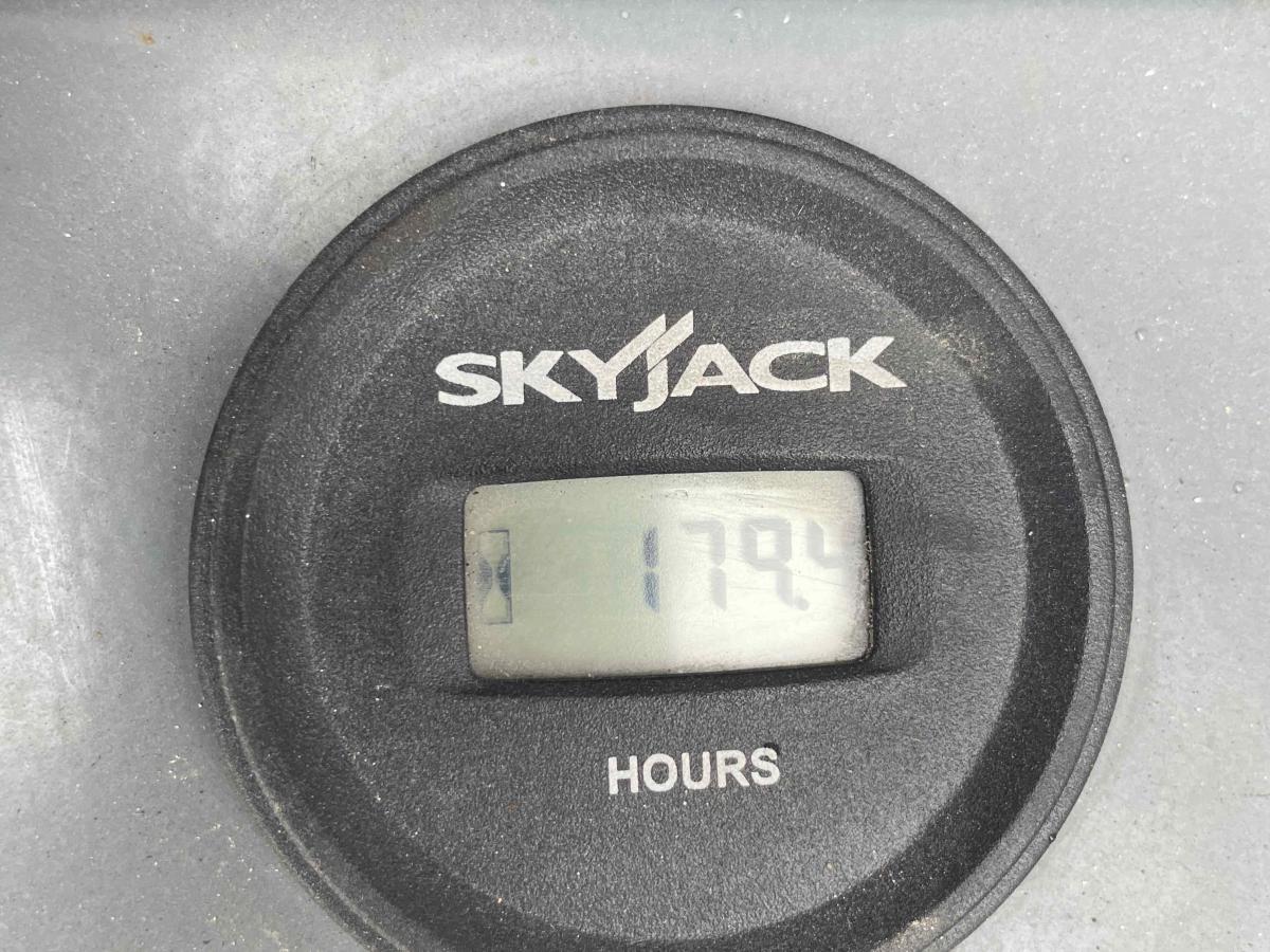 2017 Skyjack SJ3219