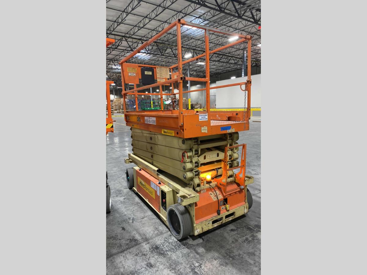 2015 JLG 3248RS
