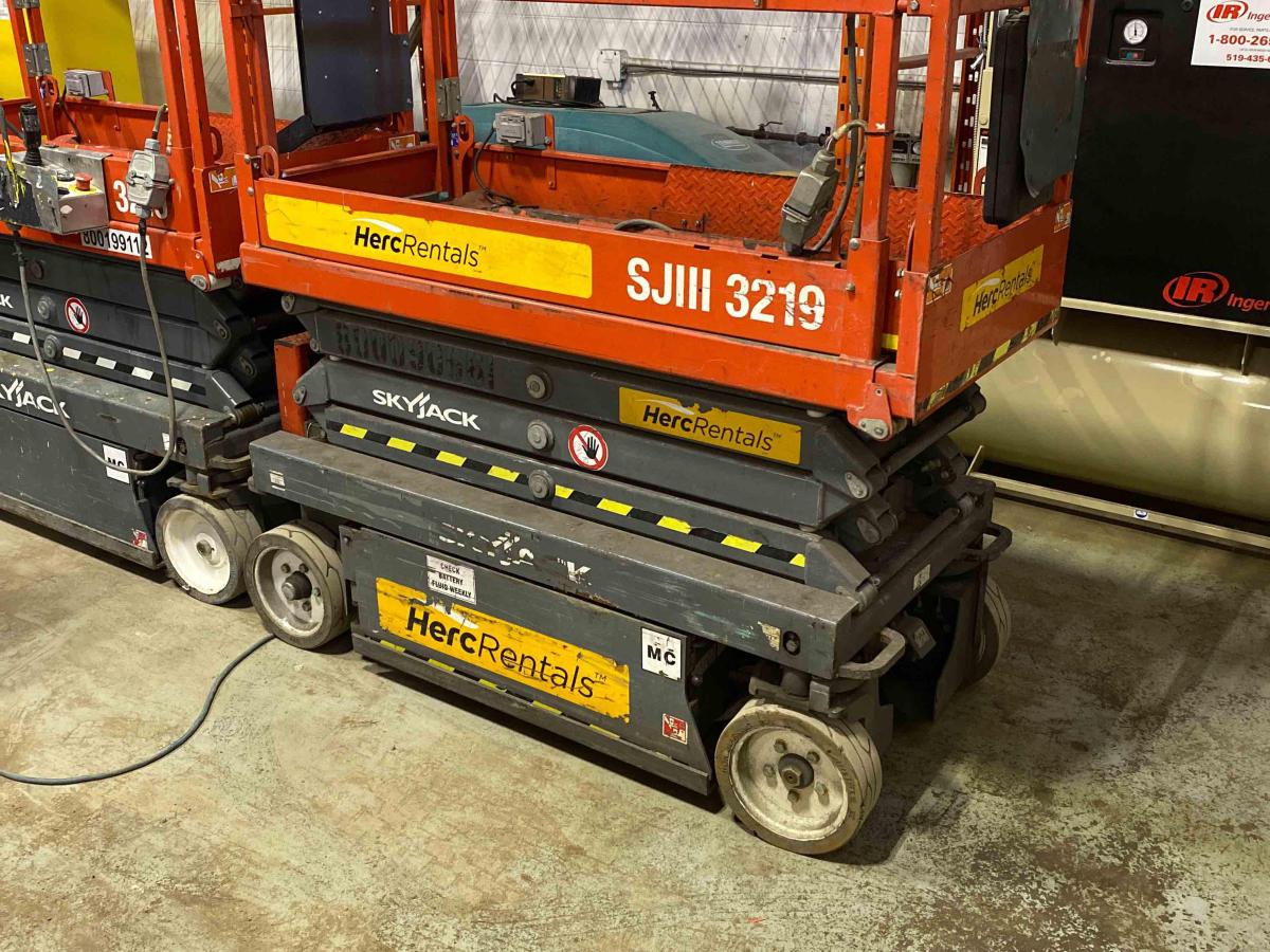 2016 Skyjack SJ3219
