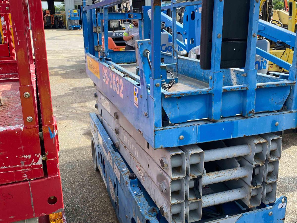 2015 Genie GS-2632
