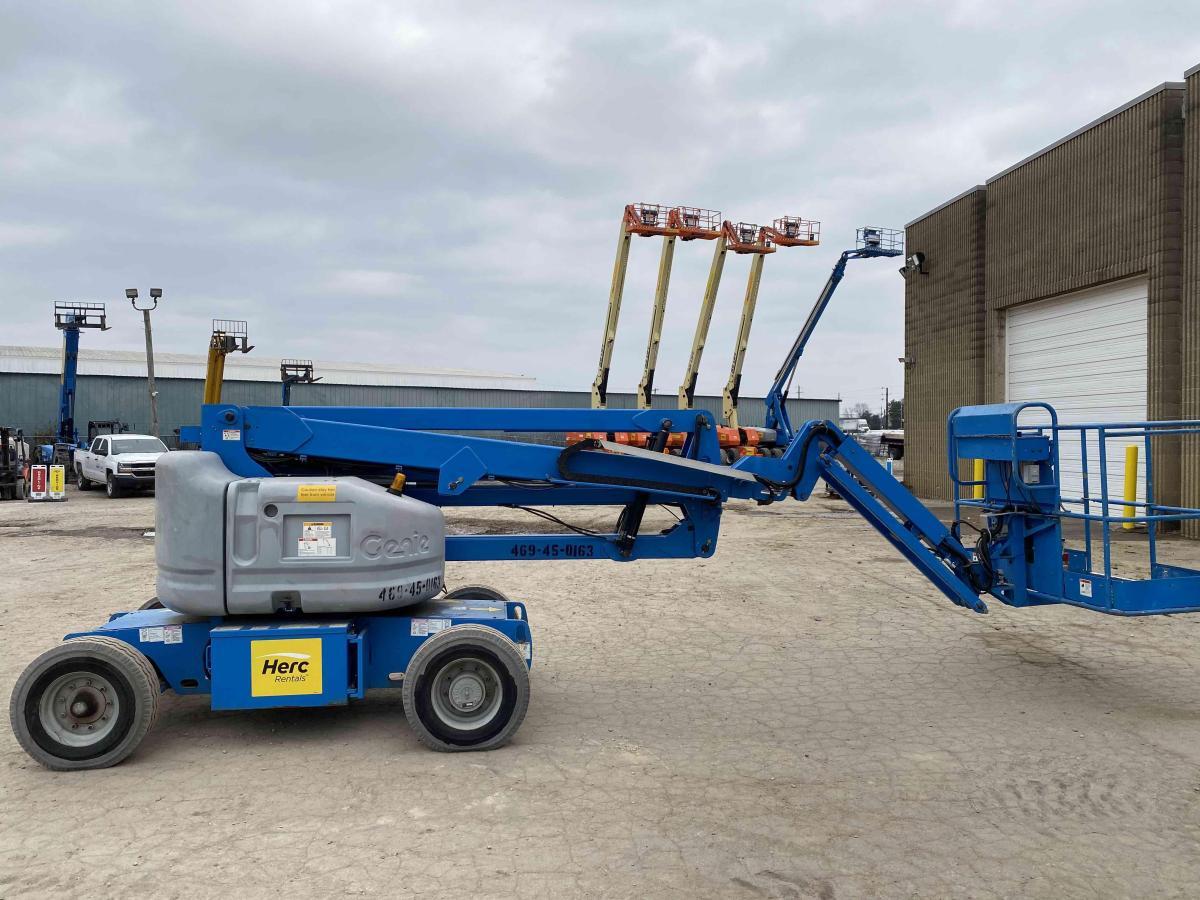 2012 Genie Z-45/25J-1