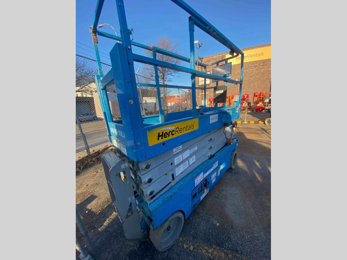 2015 Genie GS-2632