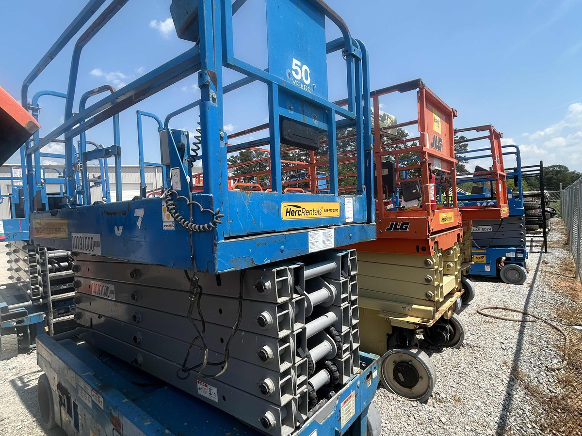 2016 Genie GS-4047-2