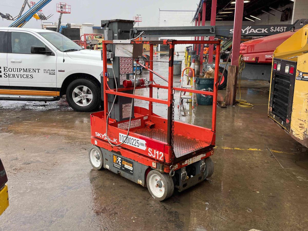 2016 Skyjack SJ12