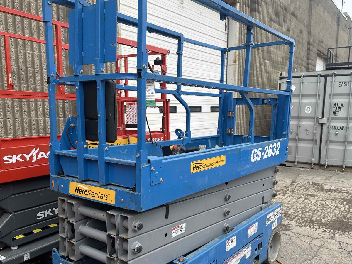 2018 Genie GS-2632