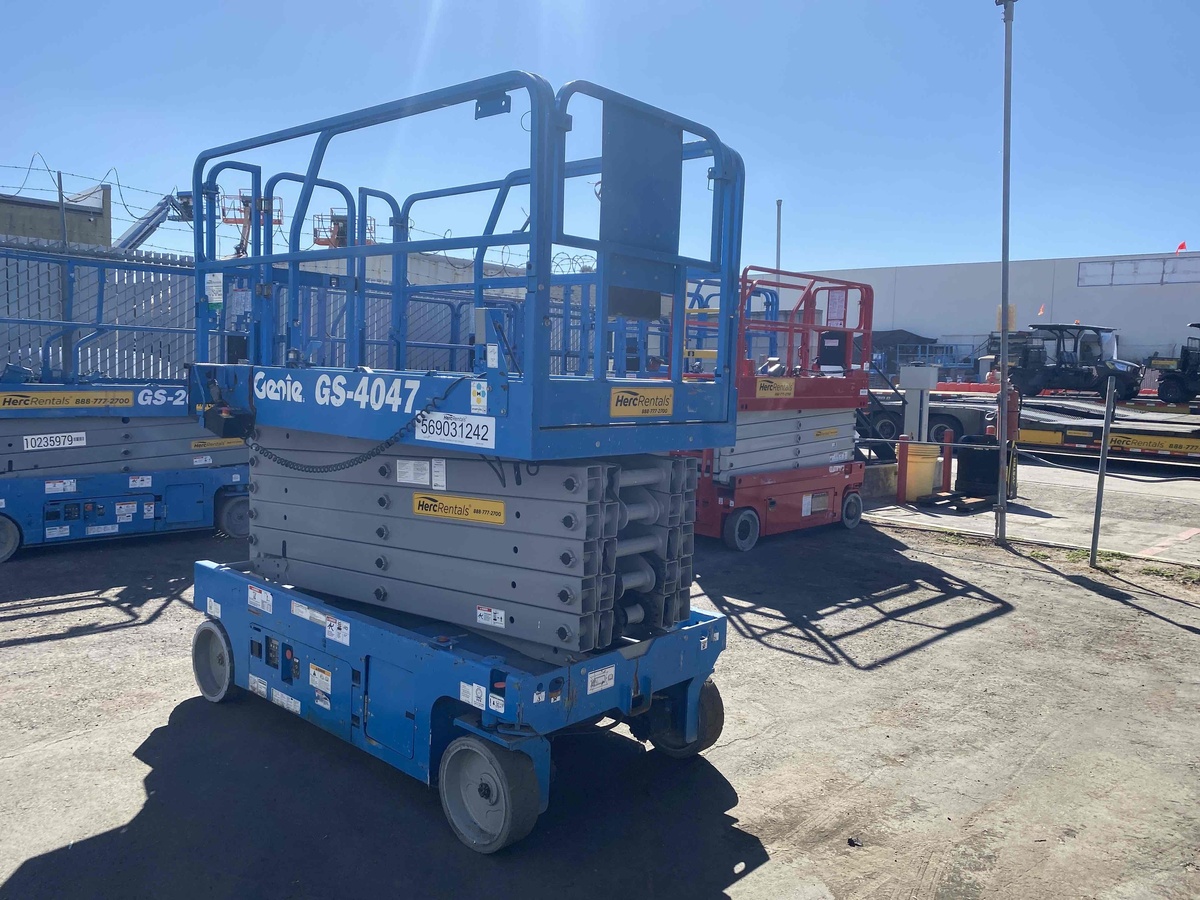 2018 Genie GS-4047-3