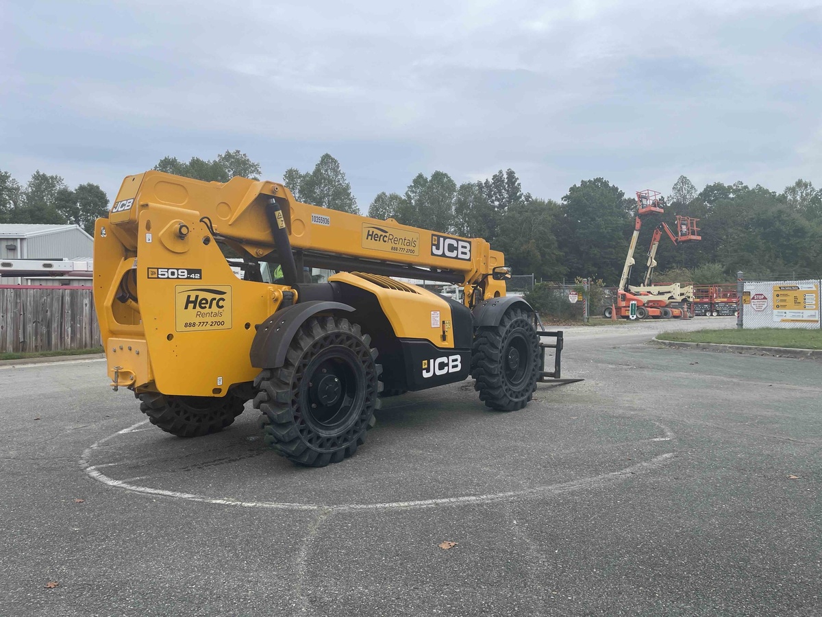 2022 JCB 509-42