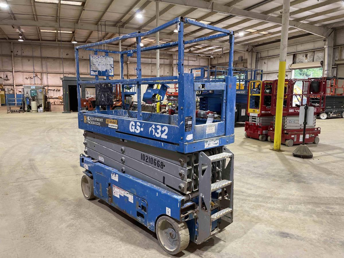 2017 Genie GS-2632