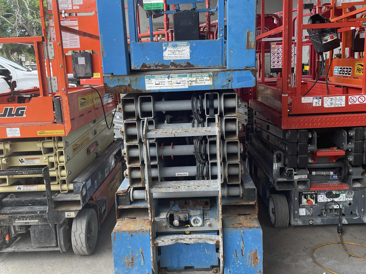 2019 Genie GS-3232-3