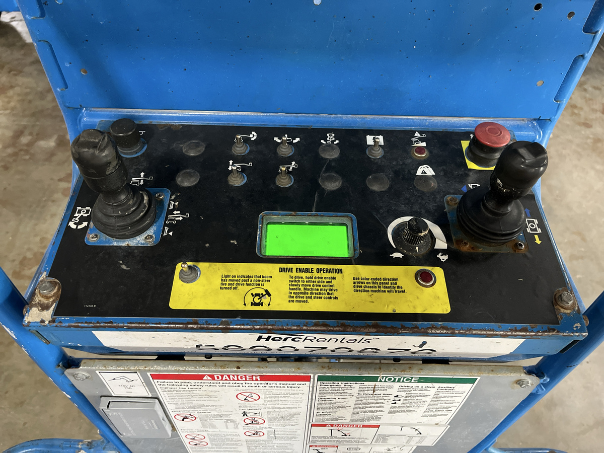 2011 Genie Z-40/23 N-7