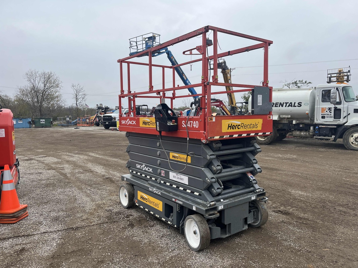 2020 Skyjack SJ4740