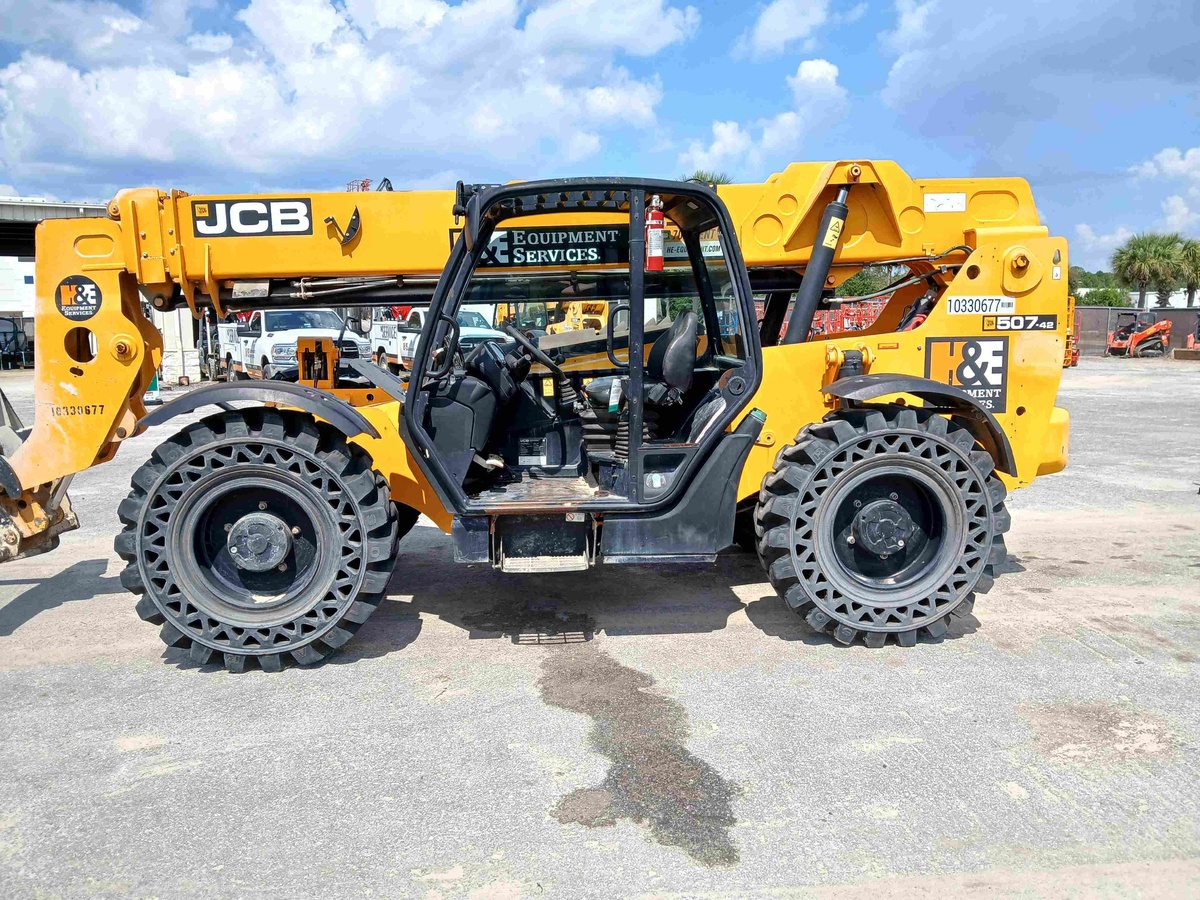 2021 JCB 507-42-4