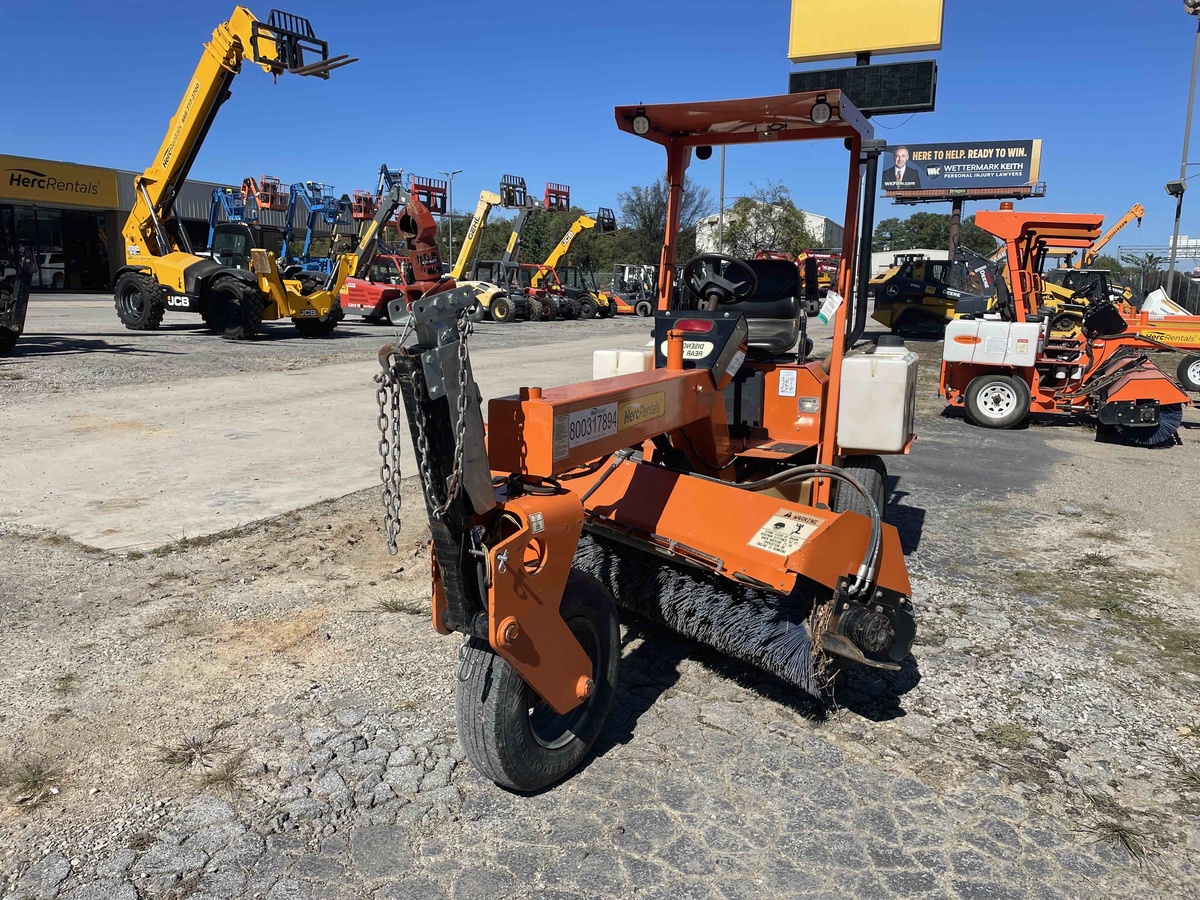 2021 LayMor SM300