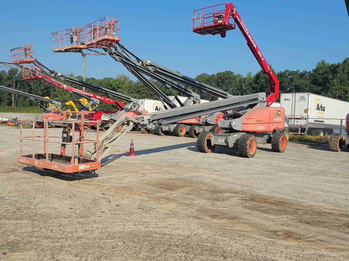 2016 Skyjack SJ86 T-2