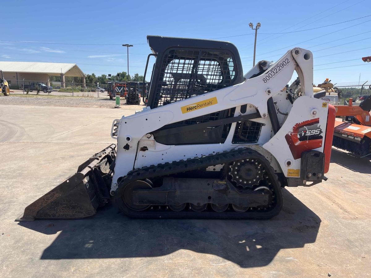 2021 Bobcat T595