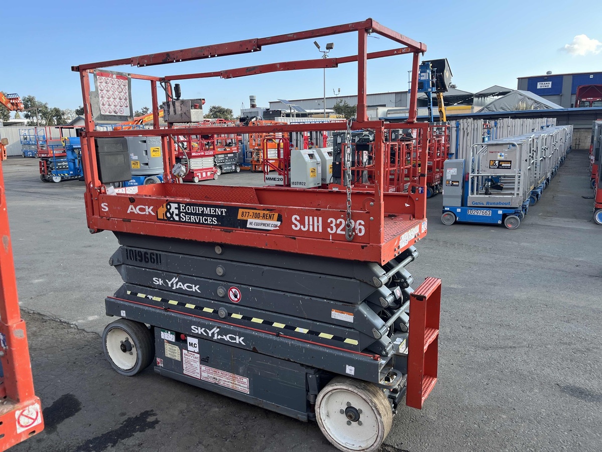 2016 Skyjack SJ3226