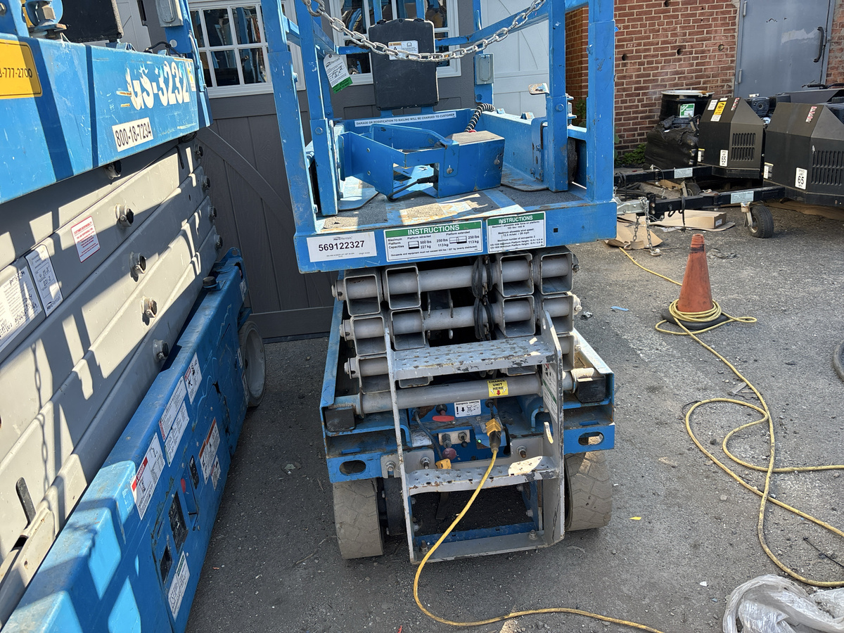 2018 Genie GS-1930-2