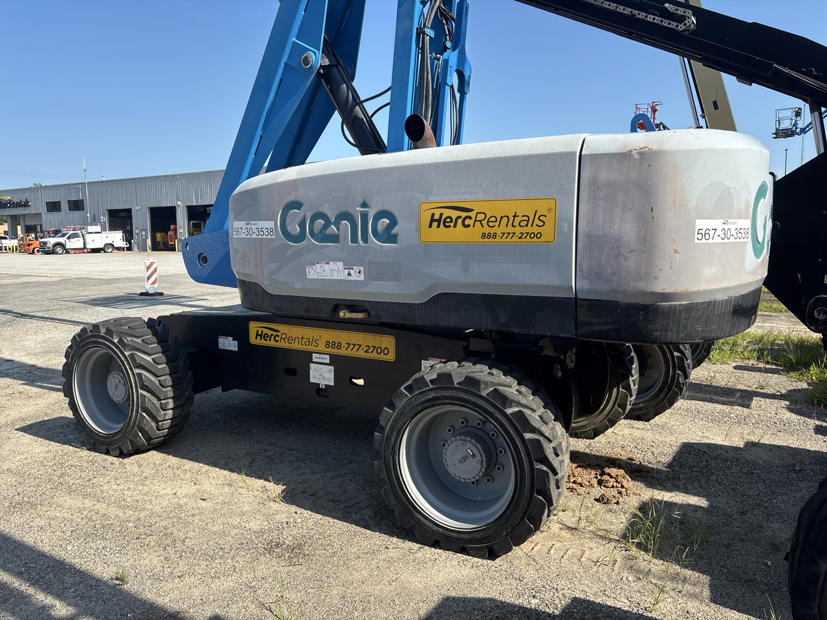 2017 Genie S-85-2