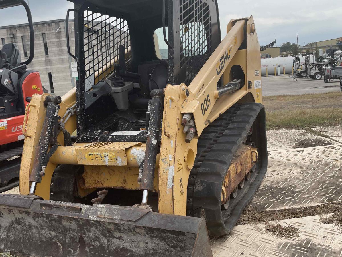 2019 Gehl RT215