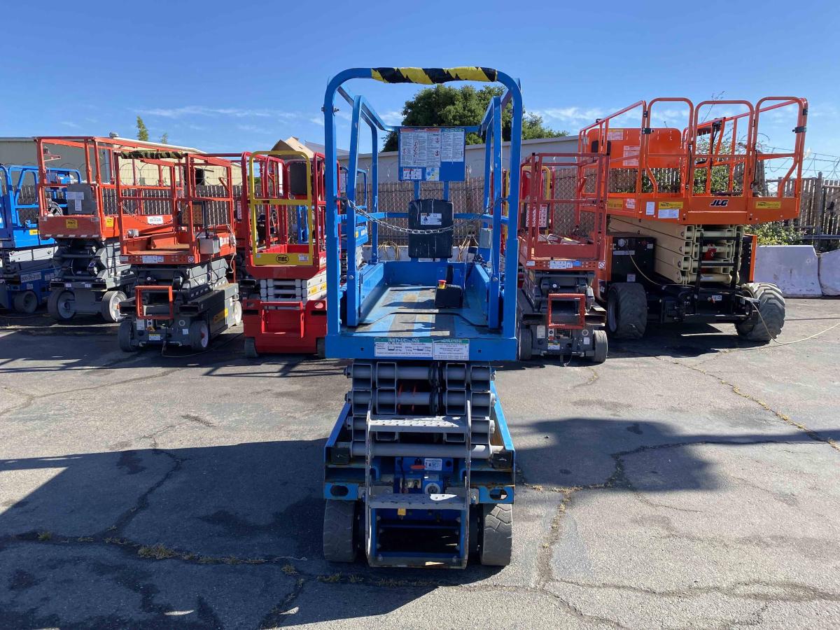2018 Genie GS-1930