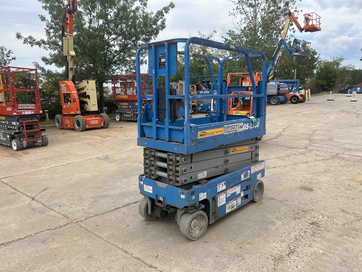 2018 Genie GS-1930-2