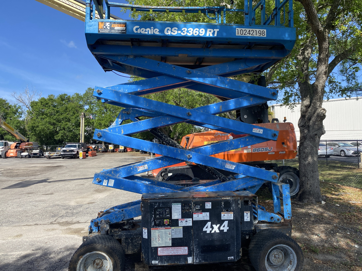 2018 Genie GS-3369 RT-12
