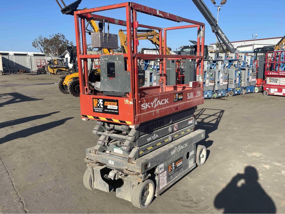 2017 Skyjack SJ3219