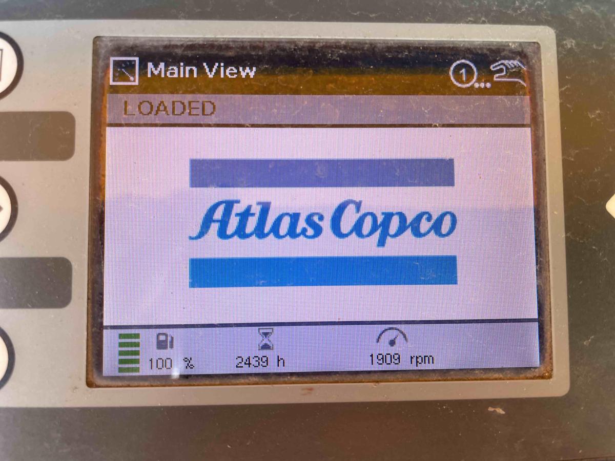2017 Atlas Copco XAS 400