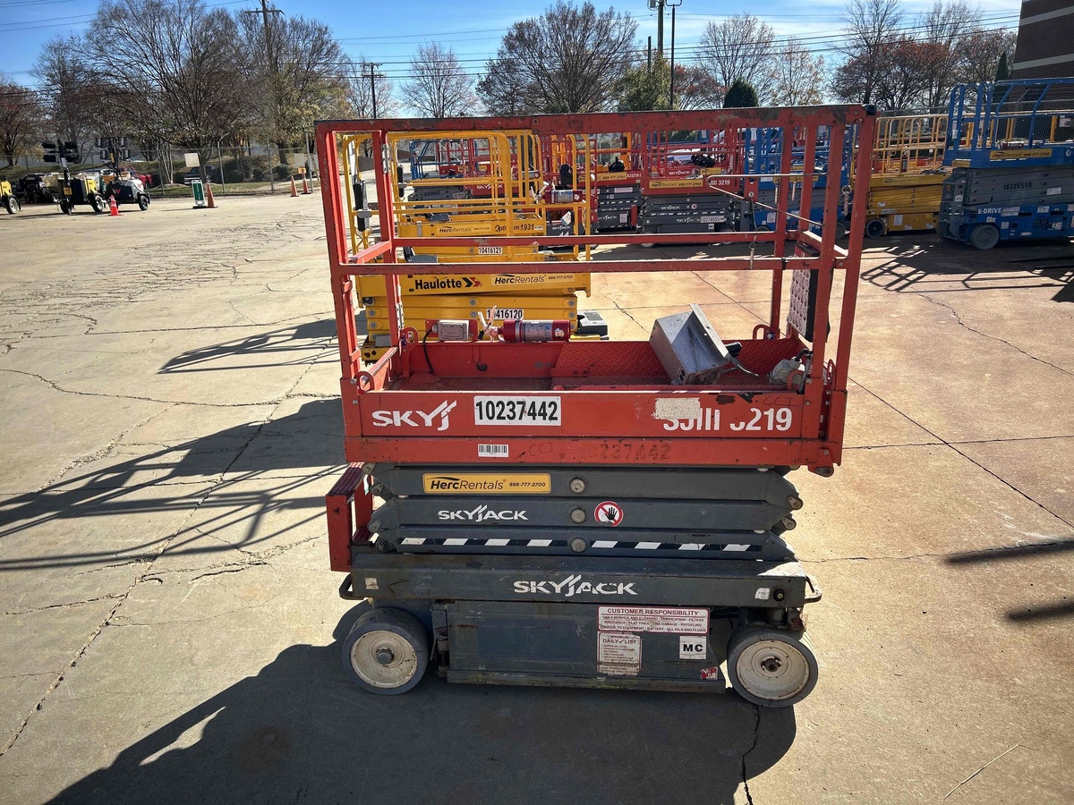 2018 Skyjack SJ3219-2